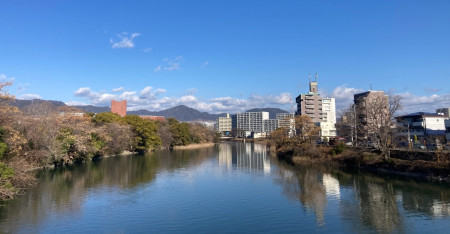 早春のこうへい橋